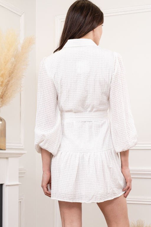 Robe chemise ajourée a ceinture - Calm concept store
