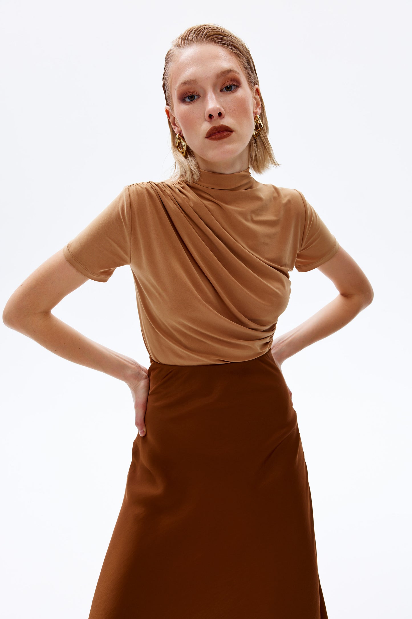 Draped camel top