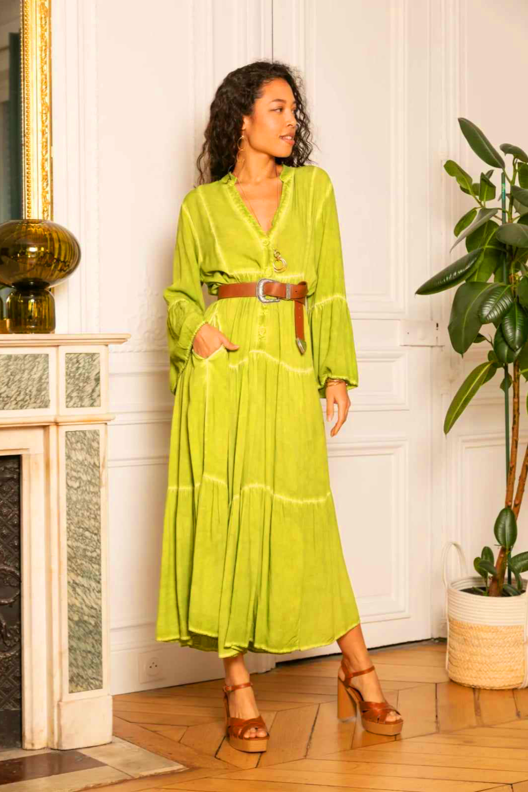 LONG_FLARED_DRESS_GREEN