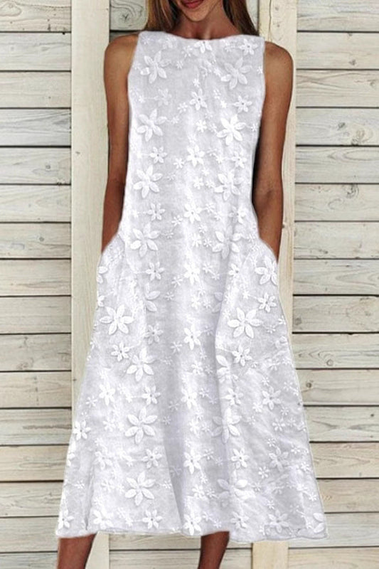 Robe blanche a motifs floraux femme