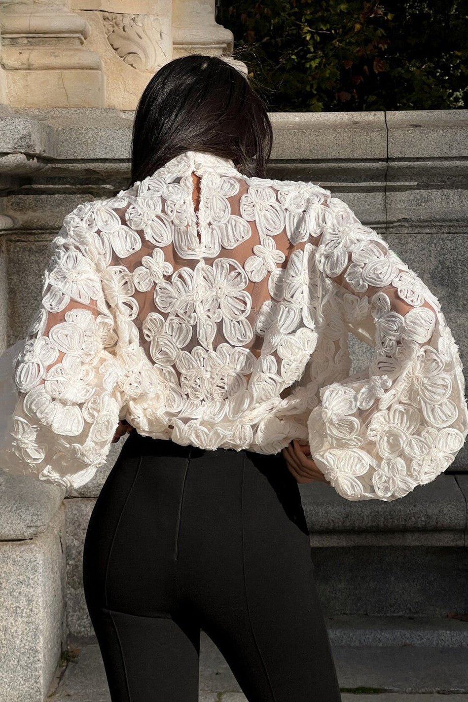 Top brodé floral - Ma boutique